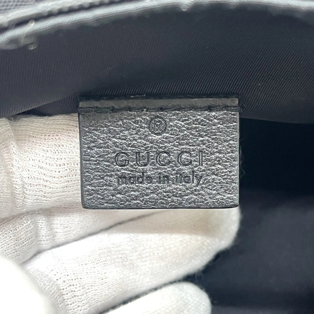 GUCCI Authentic Black Leather Messenger Shoulder Bag - Picture 13 of 16